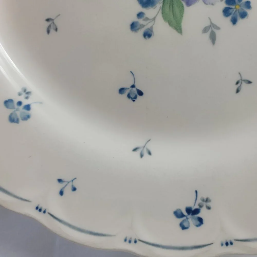 TWO Nikko Dauphine Dinner Plates Provincial Designs Blue & Pink Flowers
